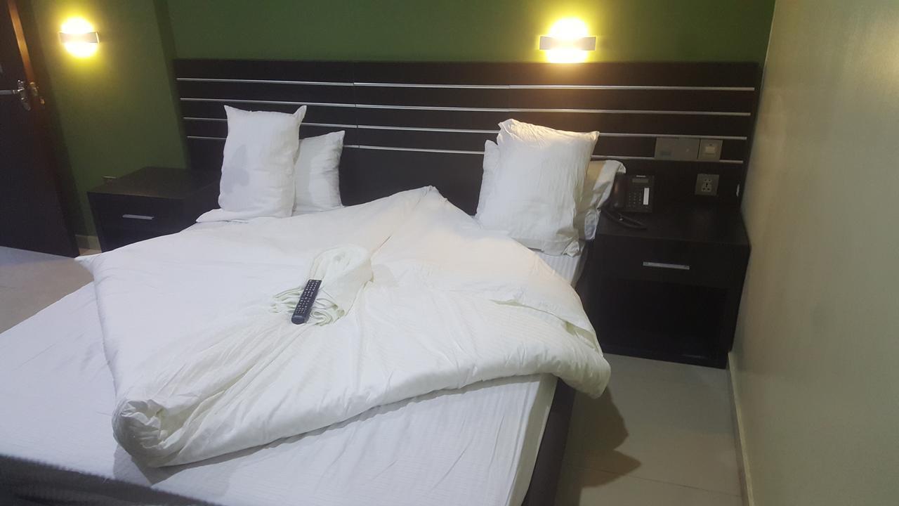 Albertville Luxury Rooms Ilesa Extérieur photo