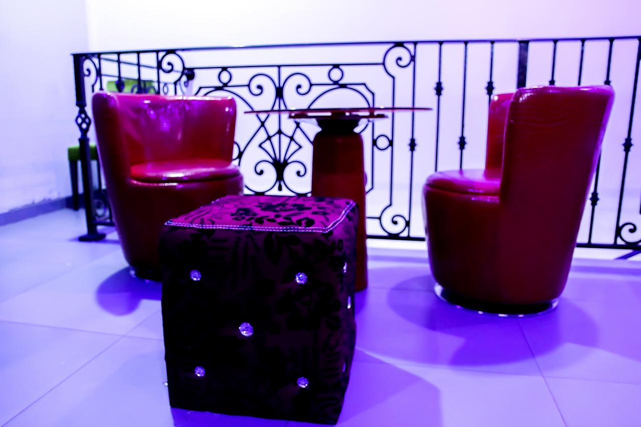Albertville Luxury Rooms Ilesa Extérieur photo